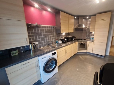 Flat to rent in Constitution Street, City Centre, Aberdeen AB24