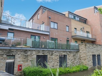 Flat to rent in Flat 53 Draymans Court 211 Ecclesal, Sheffield S11
