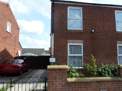 Flat to rent in Kirton Road, Sheffield S4