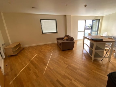 Flat to rent in Leeds Street, City Centre, Liverpool L3
