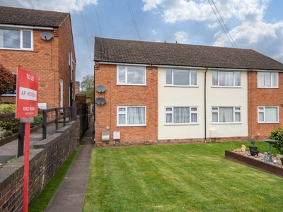 Flat to rent in Millfield Road, Bromsgrove, Worcestershire B61