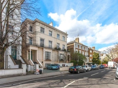 Flat to rent in Pembridge Villas, Notting Hill W11