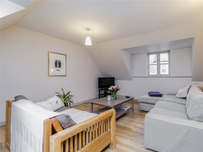 Flat to rent in St Thomas Street, Oxford OX1