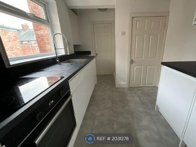 Flat to rent in Victoria Road West, Hebburn NE31