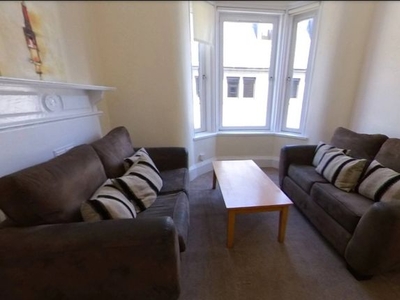 Flat to rent in Viewfield Street, Stirling Town, Stirling FK8