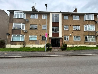 Flat to rent in Weymouth Drive, Kelvindale, Glasgow G12