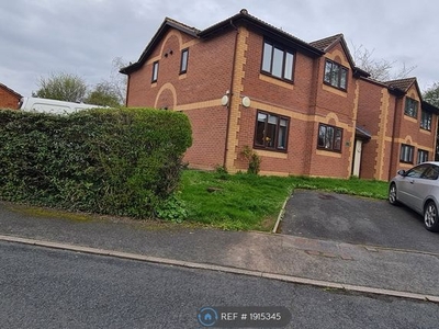 Flat to rent in Worcester, Worcester WR5