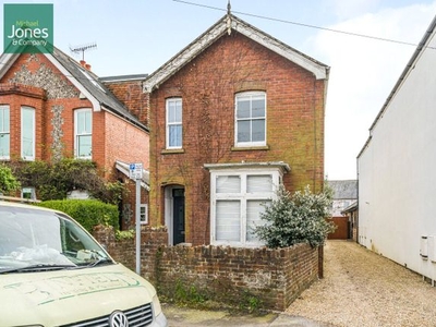 Link-detached house to rent in Pound Farm Road, Chichester, West Sussex PO19