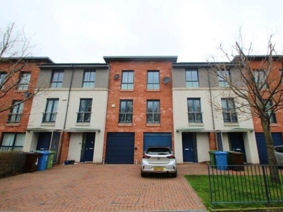 Property to rent in Provost Way, Glasgow G5