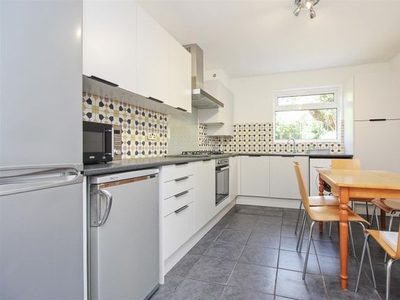 Property to rent in Sturry Road, Canterbury CT1