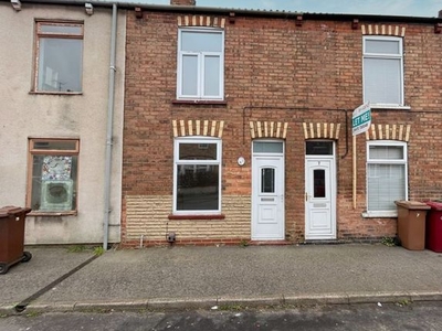 Semi-detached house to rent in Belmont Street, Scunthorpe DN16