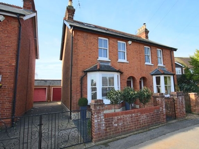 Semi-detached house to rent in Camden Road, Maidenhead SL6