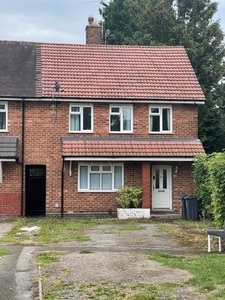 Semi-detached house to rent in Fox Green Cresent, Birmingham West Midlands B27