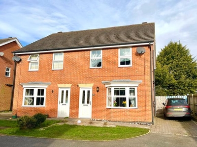 Semi-detached house to rent in Southwood Park, Driffield YO25