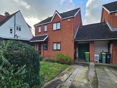 Semi-detached house to rent in Victoria Road, Preston PR2