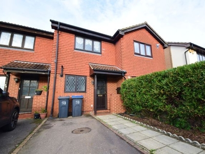 Semi-detached house to rent in Watlings Close, Croydon CR0