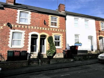 Terraced house to rent in Alpine Street, Reading, Reading RG1