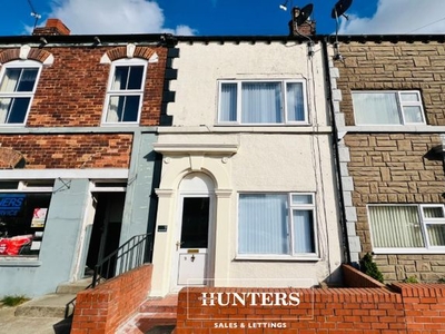 Terraced house to rent in Beancroft Road, Castleford WF10