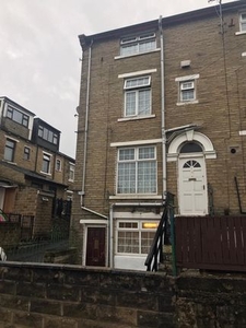 Terraced house to rent in Buxton Street, Bradford 9, West Yorkshire BD9