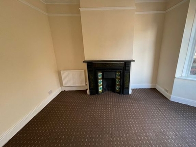 Terraced house to rent in Cammell Road, Sheffield S5
