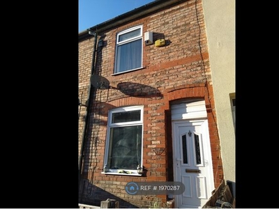 Terraced house to rent in Dixon Street, Irlam, Manchester M44