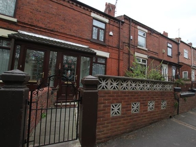 Terraced house to rent in Elm Road, St Helens WA10