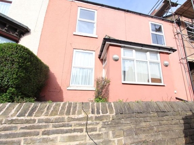 Terraced house to rent in Gleadless Road, Sheffield S2