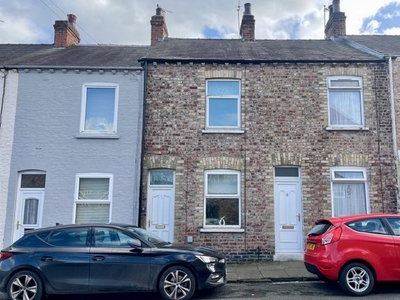 Terraced house to rent in Hanover Street East, York YO26