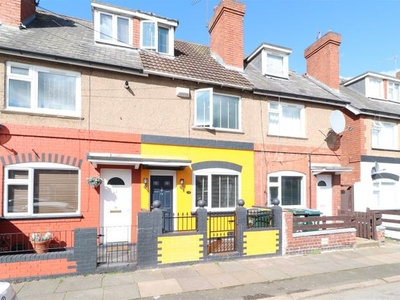 Terraced house to rent in Hastings Road, Coventry CV2