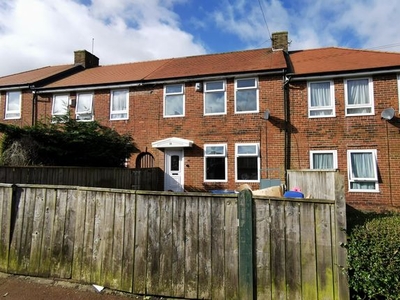 Terraced house to rent in Holmesdale Road, Newcastle Upon Tyne NE5