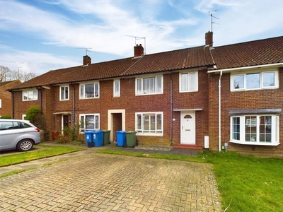 Terraced house to rent in Honeyhill Road, Bracknell, Berkshire RG42