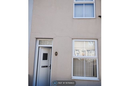 Terraced house to rent in Huntington Terrace Road, Cannock WS11