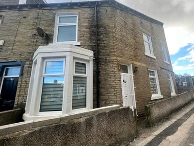 Terraced house to rent in Intake Road, Fagley, Bradford BD2