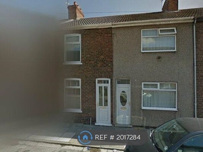 Terraced house to rent in Macaulay Street, Grimsby DN31