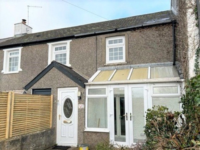 Terraced house to rent in Newton Nottage Road, Porthcawl CF36