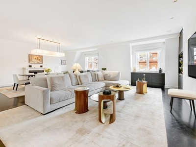 Terraced house to rent in Pont Street, Knightsbridge SW1X