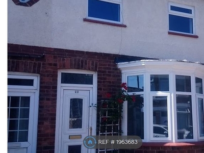 Terraced house to rent in Ravensworth Avenue, Bishop Auckland DL14