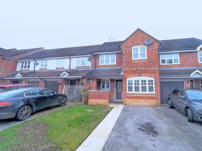 Terraced house to rent in Saunderton Vale, Saunderton, High Wycombe, Buckinghamshire HP14