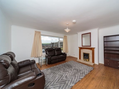 Terraced house to rent in The Meads, Brighton, East Sussex BN1