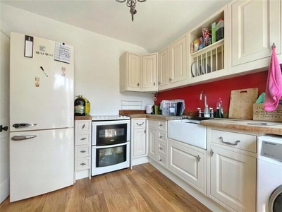 1 Bedroom Apartment For Rent In Swindon, Wiltshire