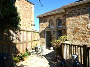 1 Bedroom Apartment For Sale In Bodmin, Cornwall