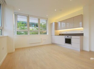 1 Bedroom Apartment For Sale In Milton Keynes