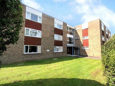 1 Bedroom Apartment For Sale In Romsey