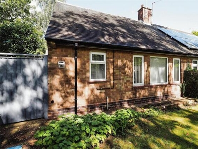 1 Bedroom Bungalow For Sale In Clifton, Nottingham