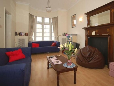 1 Bedroom Flat For Rent In Hall Road, St Johns Wood