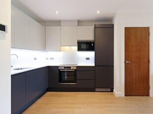 1 Bedroom Flat For Rent In Sutton, Surrey
