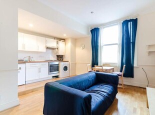 1 Bedroom Flat For Rent In West Hill, London
