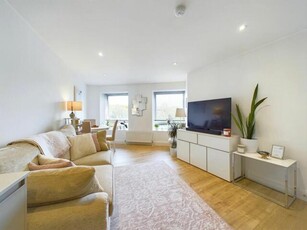 1 Bedroom Flat For Sale In Buckingham House East Buckingham Parade The Broadway