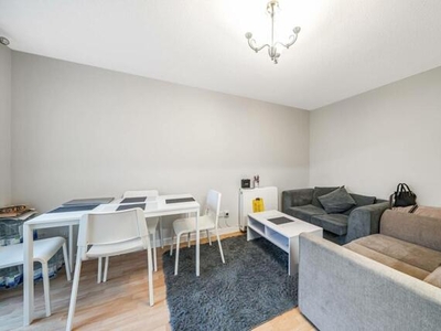 1 Bedroom Flat For Sale In Elephant And Castle, London