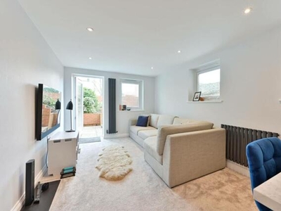 1 Bedroom Flat For Sale In Putney, London